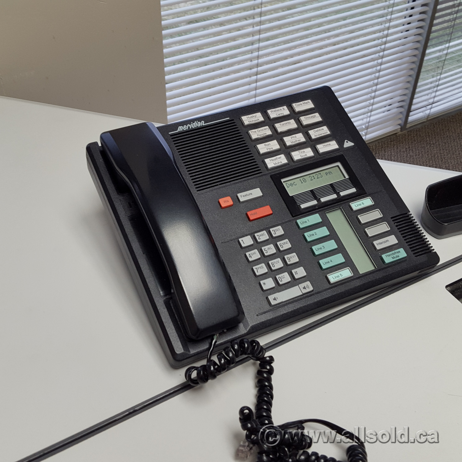 All Listings Buy multi-line phones at laroncauskimmor.gq and benefit from 2-line operation, caller ID, night mode and more. Best Buy's multi-line phones are an ideal addition to your communication network.